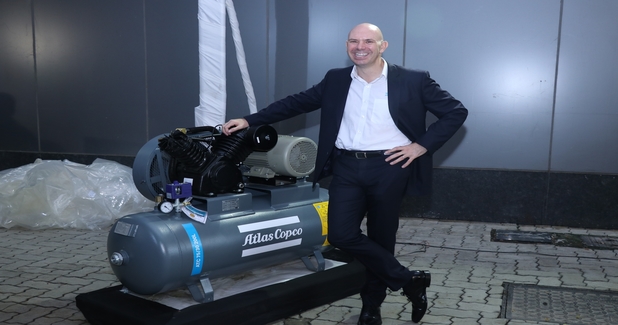 Atlas Copco â€˜ROAR’S with 5 new air compressors