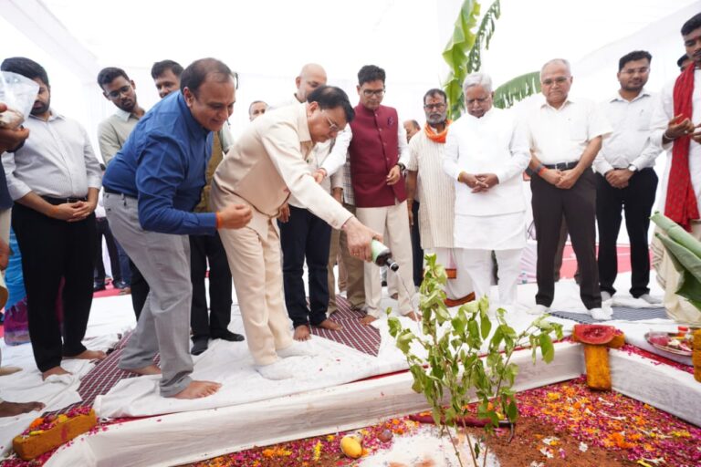 Chhattisgarh secures Rs 9.73 bn in new textile investments