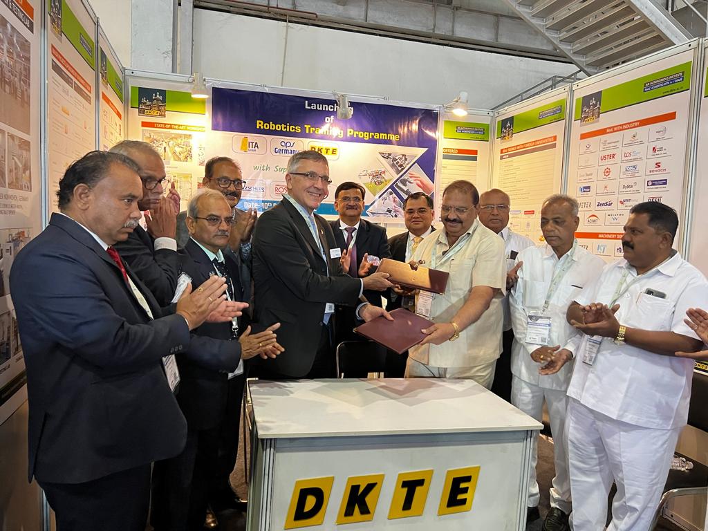 ITA, Germany and DKTE sign MoU for robotics training course