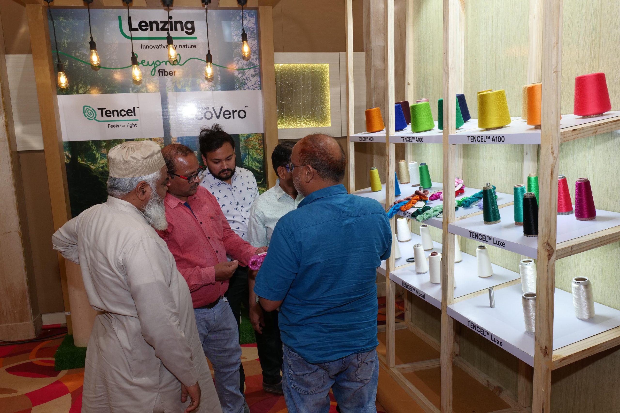 The Lenzing Conclave in Varanasi gets an overwhelming response from the weaving community