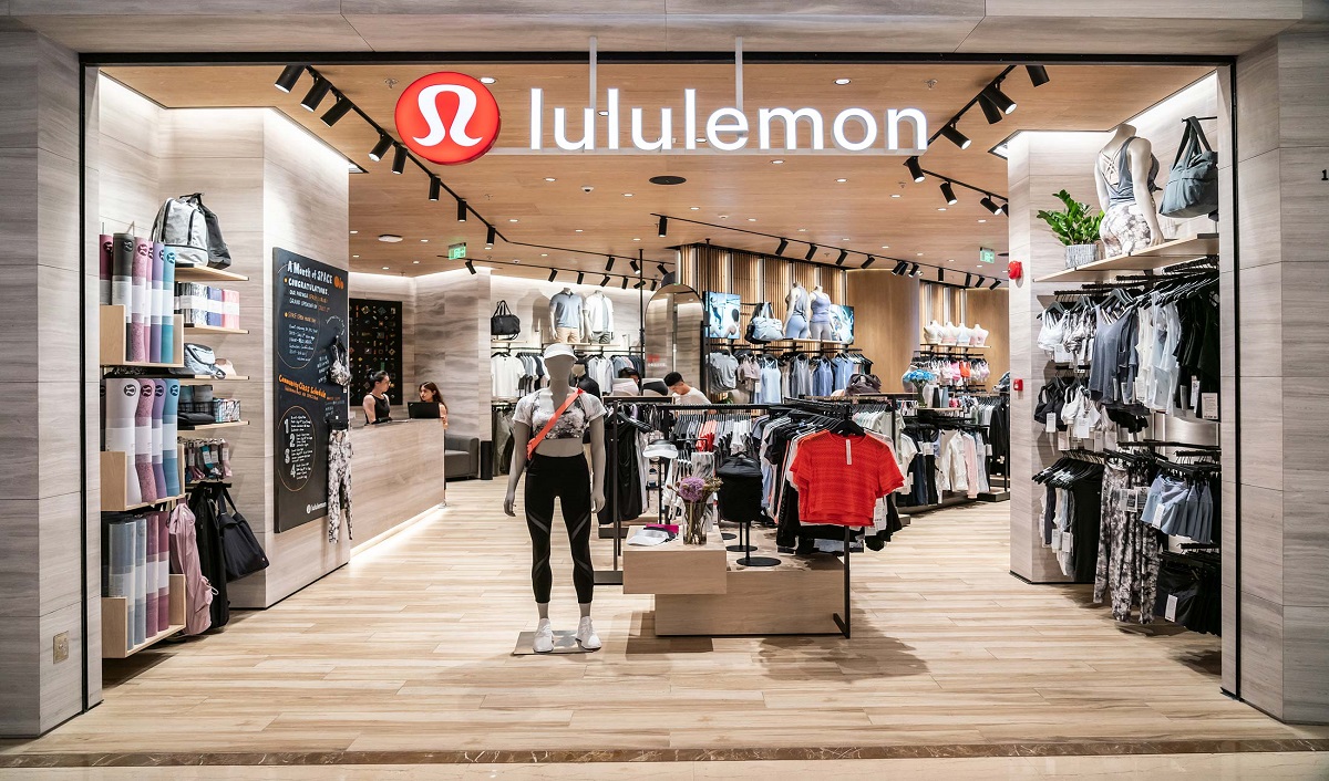 Yoga pants creator Lululemon Athletica plans to enter India