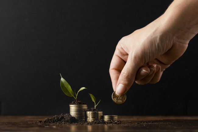 Alok Ind secures Rs 7,000 cr from RIL and two banks for growth and debt repayment